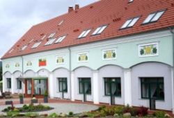 822a7b2c97ed41669fe903ac3aabe2ea gr