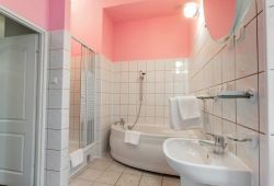 64e055a42bd0fbe7163429a3548487b8 gr