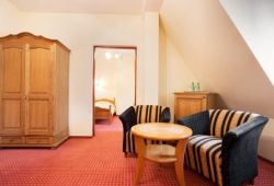 dcffb28962cc9d163887a92f1409bf4c gr